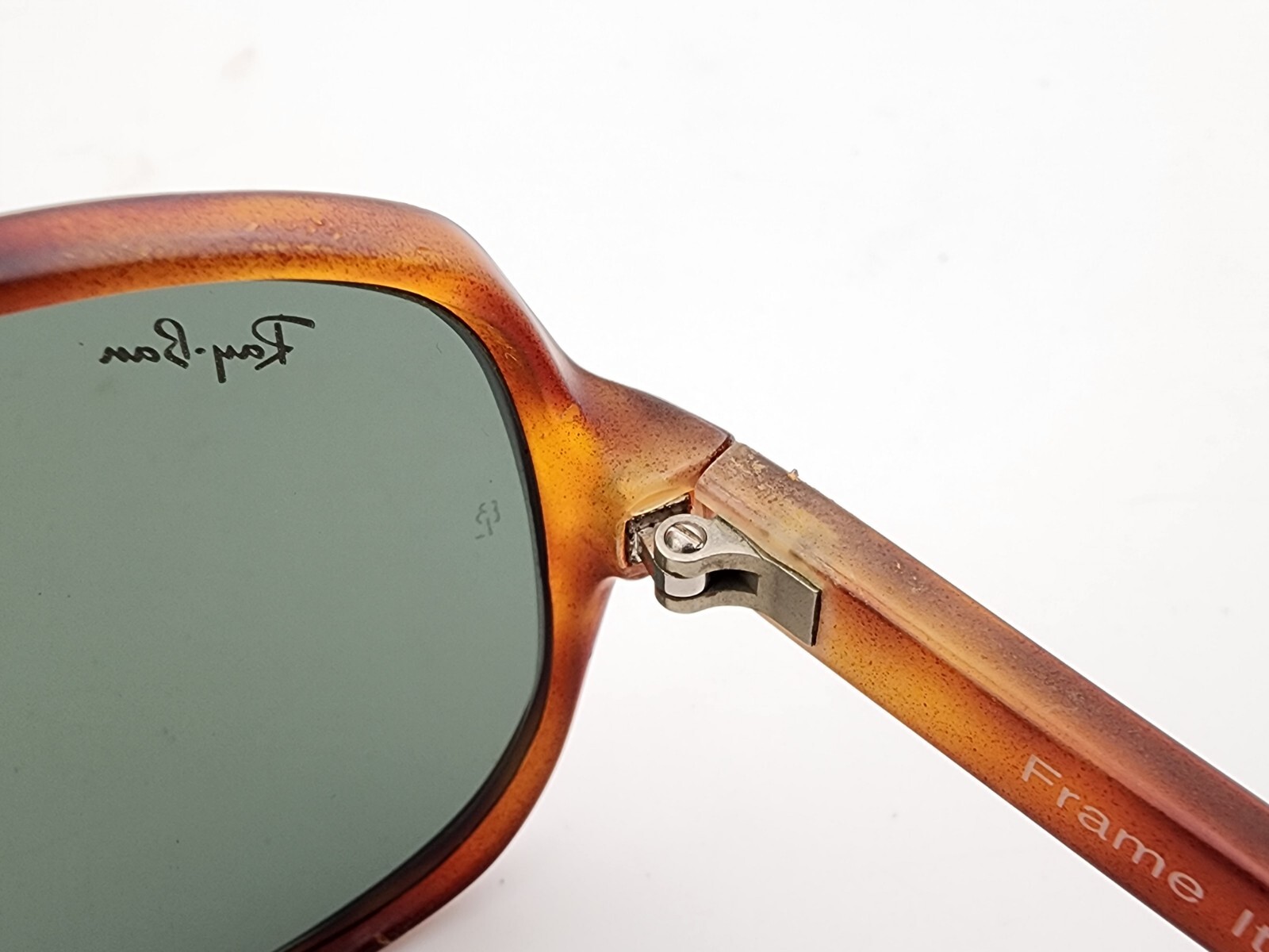 Vintage B&L Ray Ban Bausch & Lomb G15 Gray Timberline II Frame Italy w/Case