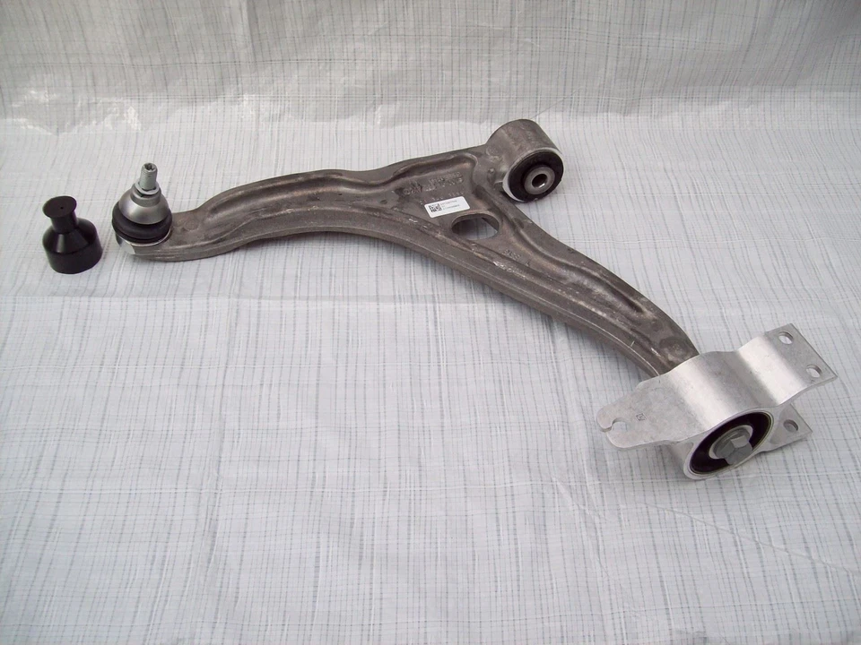 Mercedes A-Class Suspension Control Arm Genuine Front Left 247331500 2019-2022 - Image 2 of 4