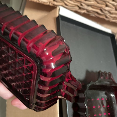 2 Vintage Anchor Hocking Royal Ruby Red Starburst Butter Cheese Dish Relish Tray - Picture 2 of 4