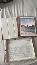 Apple iPad Pro 1st Gen. 32GB, Wi-Fi, 9.7 in - Silver