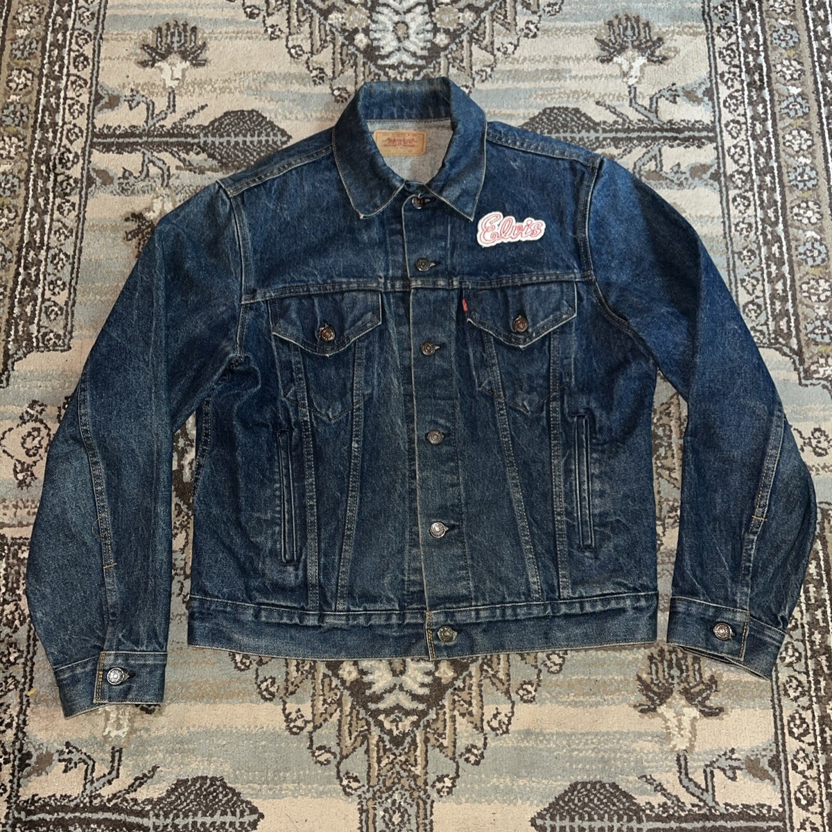 Vintage Patched Levis Denim Trucker Jacket Size 42R 70506-0216