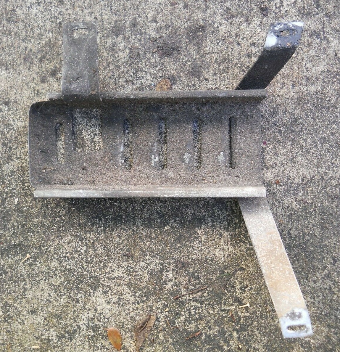 VW Cabriolet MK1 GTi Exhaust Catalytic Converter Heat Shield 8593 OEM