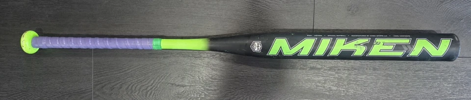 Bate de softbol lanzamiento lento Miken Freak 52 SuperMax compuesto ASA 52FKMA 25 oz. Foto 2 de 4
