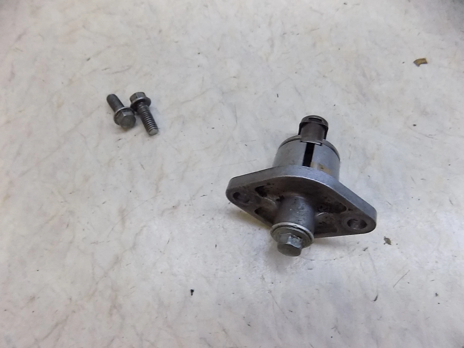 Honda CRF450R Head Valve Cover    CRF 450R R 2012