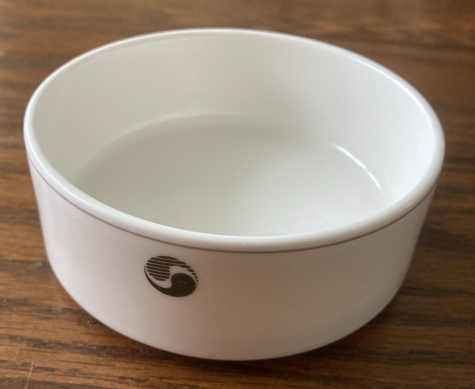 Korean Air Airlines Elegant Bone China SMALL SALAD BOWL First Class Meal Service