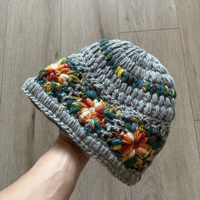 Supreme Crochet Beanie Grey SS25 Hand Knit Wool Box Logo One Size
