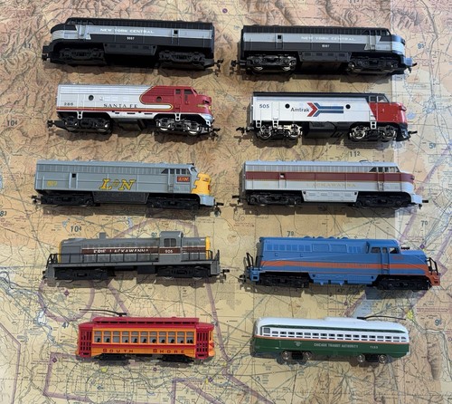 Lot Of 10 HO Scale Diesel Engines Locomotives And Trolleys/ Untested Lot Of 10