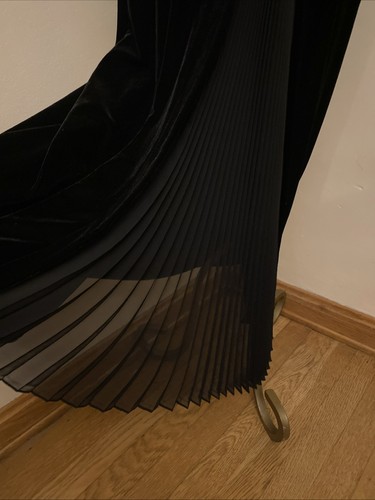 Bobbie Bee Vtg. Velvet Long Formal Dress Gown Front Slit Very Elegant Size 10 P - Picture 4 of 23