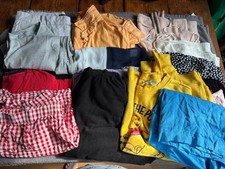 Bundle Of Women’s Clothes (16b)