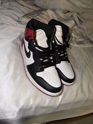 Jordan 1 Black Toe