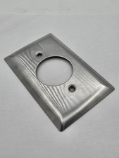 Legrand Pass & Seymour 430 Standard Size 1 Gang Single Receptacle SS720