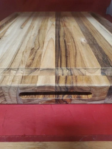 Williams Sonoma Prep Cutting & Carving Board