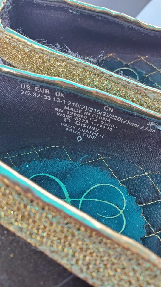 Disney Princesa Anna Frozen Disfraz Zapatos Negro Dorado Talla 2/3 + Corona Tiara Dorada Foto 4 de 4