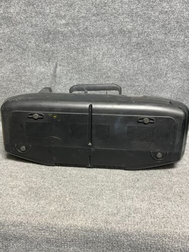 Daewoo ACD-4310 Portable CD Radio Cassette Recorder in Black – For Parts Only * - Picture 17 of 18