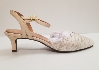 ROCKPORT Women's Total Motion Kalila Pumps Vanilla Leather Sz 10 M