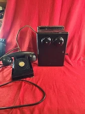 WESTERN ELECTRIC ANTIQUE TELEPHONE OAK CASE HAND CRANK RINGER BOX.See Pics