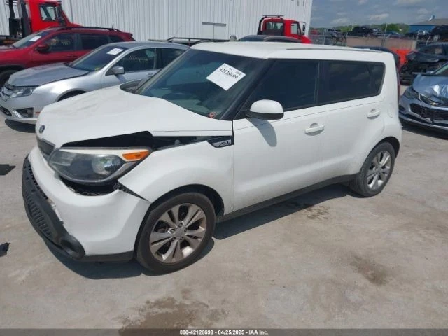 2015 KIA SOUL Fuel Filler Door WHITE — 第 3/4 张图片