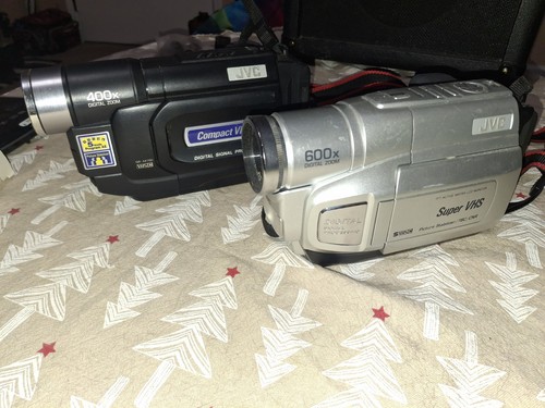 2x JVC Camcorders, Super VHS 600x , TESTED ✅VHS 400x,w/ Batteries✅️ NO CHARGERS