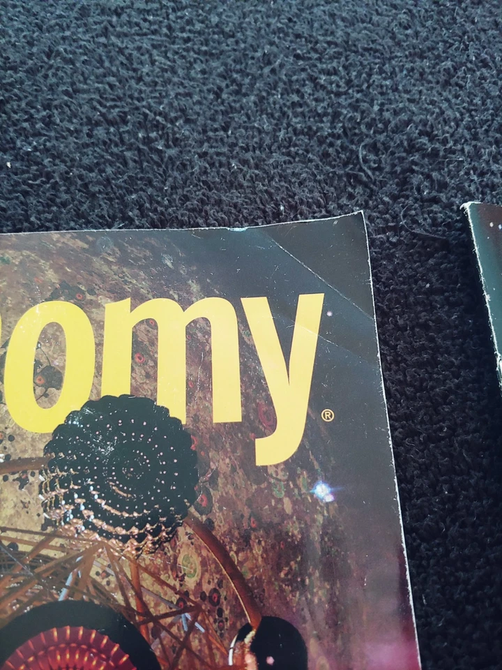 ASTRONOMY Magazines: Lot of 9 - All From 2025- Aliens, Milky Way, Kepler - Image 3 of 4