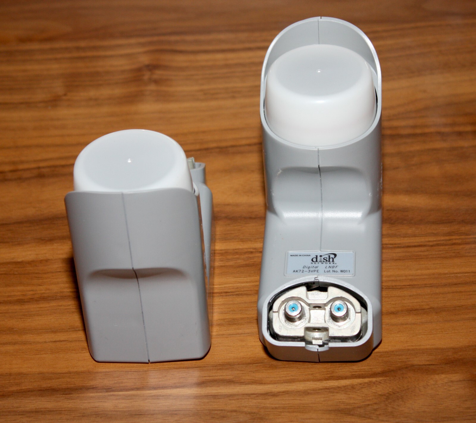 Lot of 2 New Dish Network Dual Digital LNBs LNBF AK723VPE Satellite