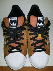 yeezy 350 greece skroutz