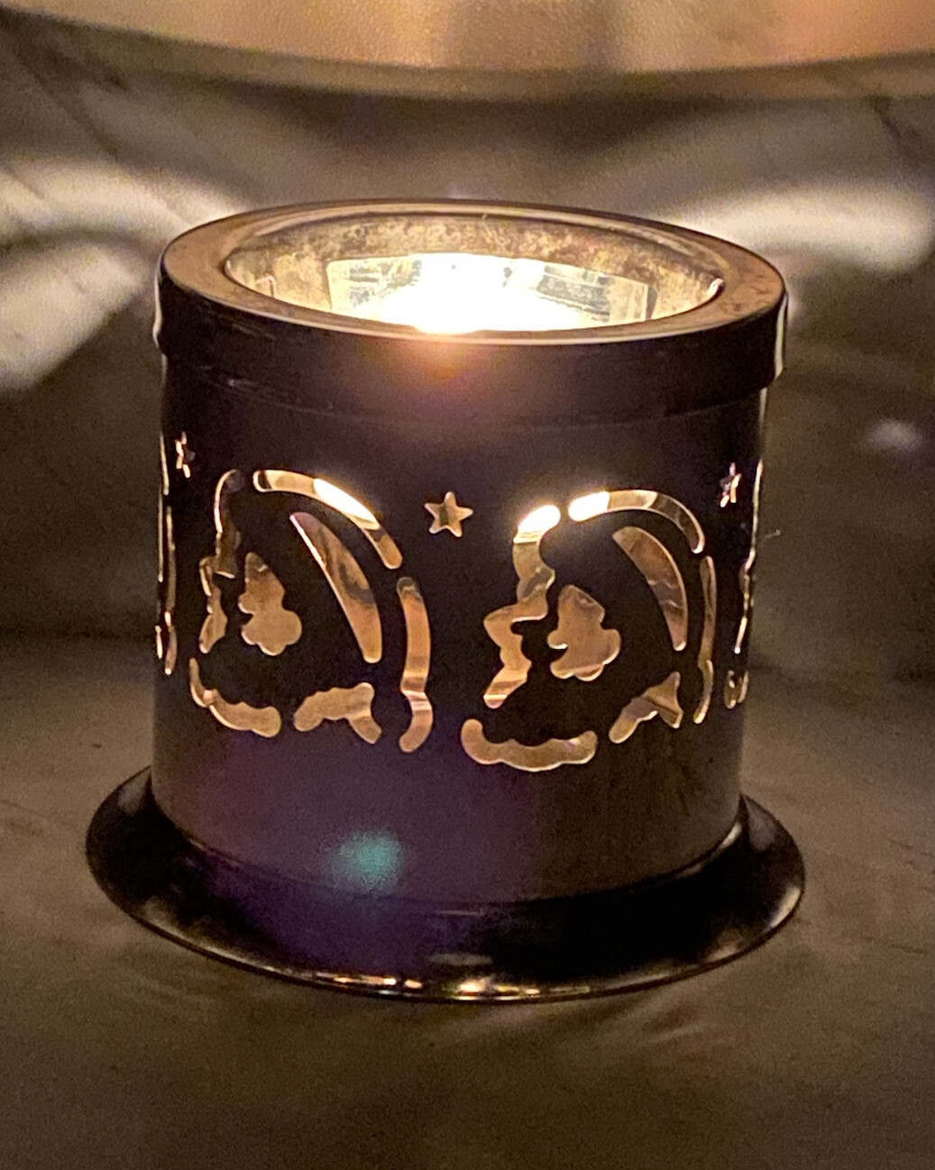 TEALIGHT CANDLE HOLDER SOLVER PLATED 3” tall eBay