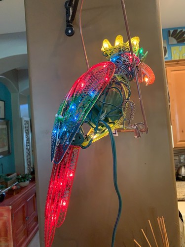 Extremely Rare Mechanical/Animated Parrot With Lights by Collections Etc - Picture 5 of 5