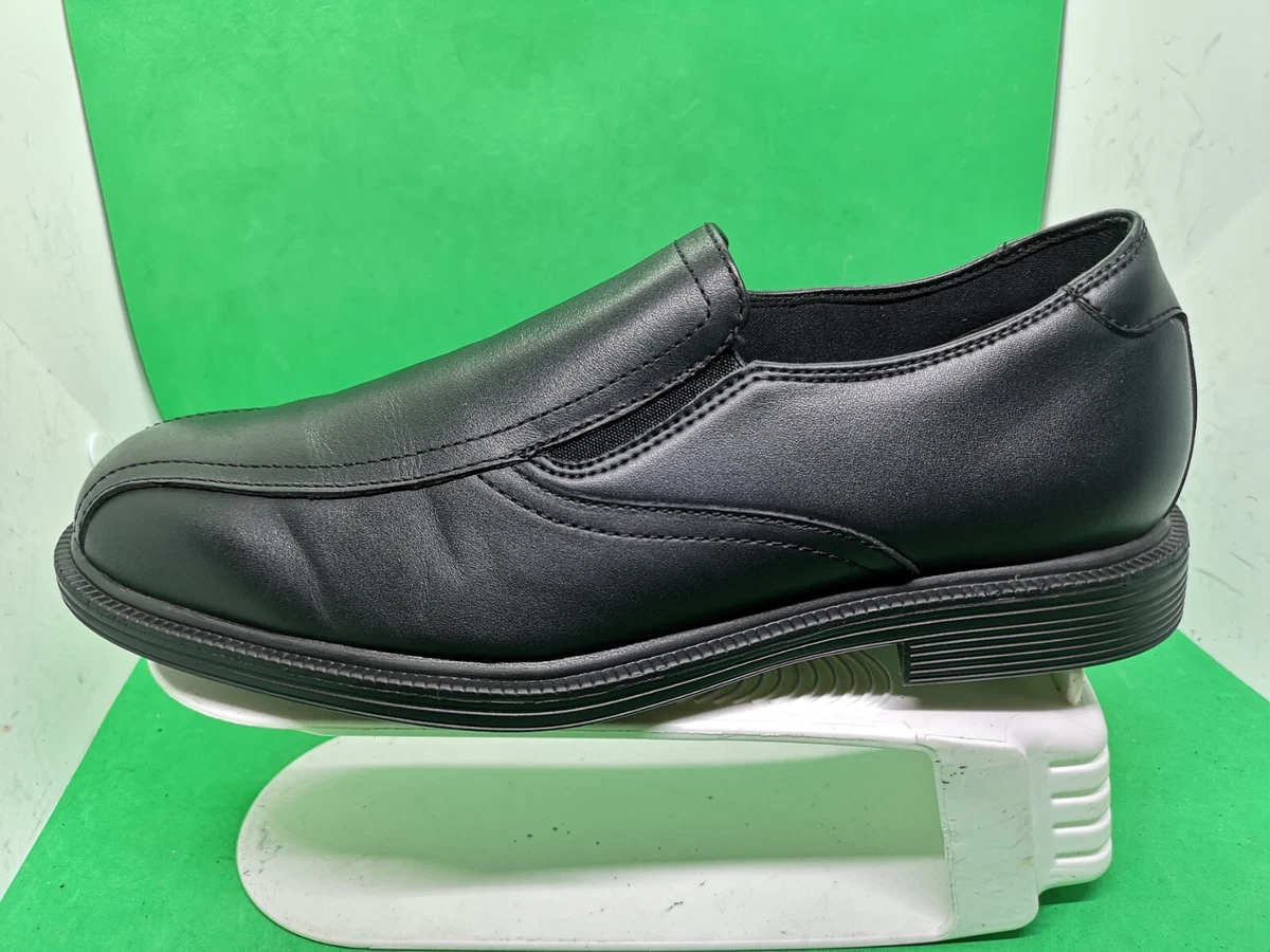 Size 15 slip resistant shoes hotsell