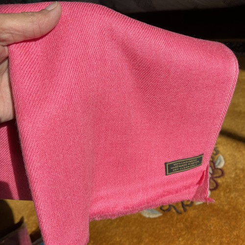 Chales para mujer 100 % cachemira nepaleses hechos a mano color rosa rosa cálido envoltura pashmina - Imagen 3 de 5