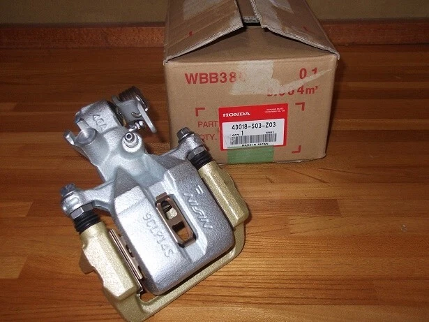 原始设备制造商本田 Civic EK9 Acura Integra DC2 Type-R 后盘式制动卡钳套装正品 — 第 3/4 张图片