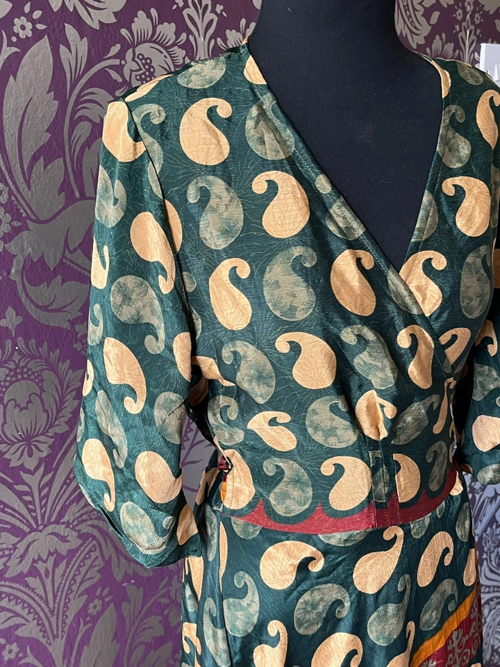 Cape Cornwall Green Paisley Silk Sari Wrap Dress One Size Hippy Bohemian - Image 4 of 4