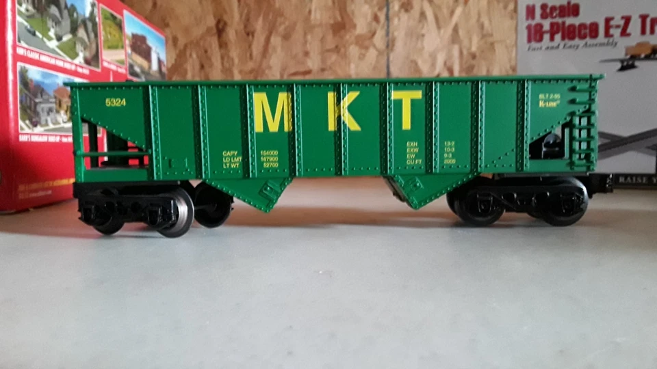 K-Line O Gauge MKT 2-Bay Coal Hopper Loaded Car #5324 (AA-252 - Image 3 of 4