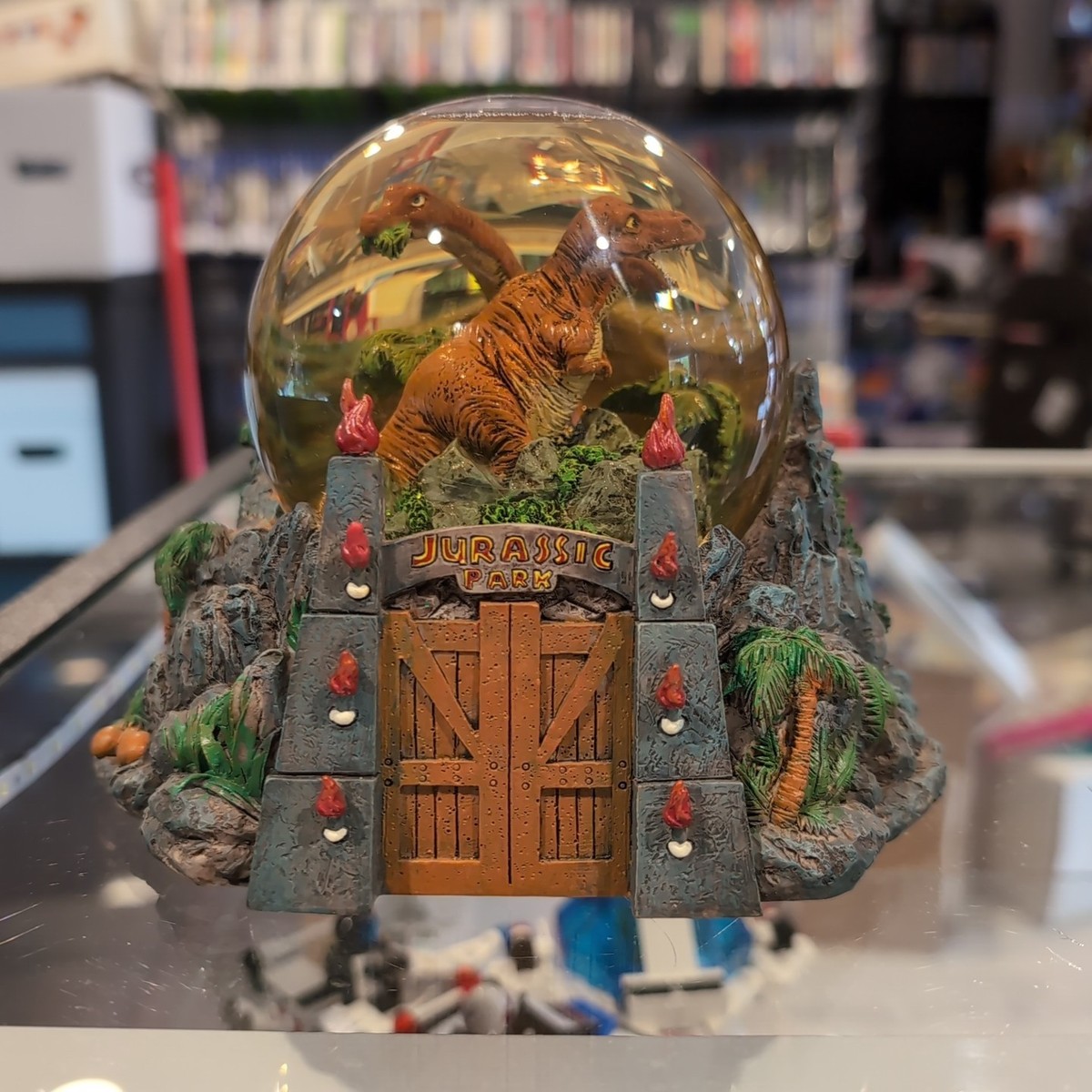 The 1998 Universal Studios Jurassic Park Snow Globe | eBay
