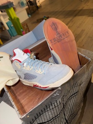 Size 9 - Trophy Room x Air Jordan 5 Retro Ice Blue