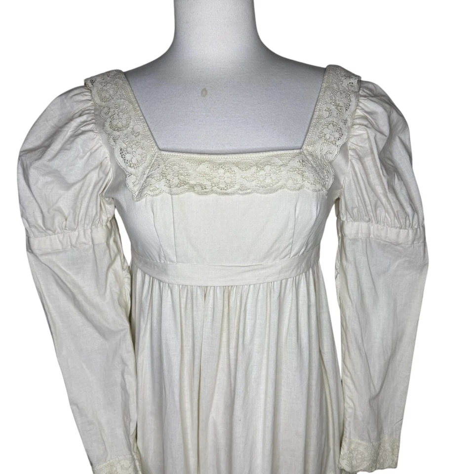 Maxi Vestido Crema Estilo Eduardiano Hecho a Mano, Formal, Disfraz, Cottagecore, Encaje Foto 4 de 4