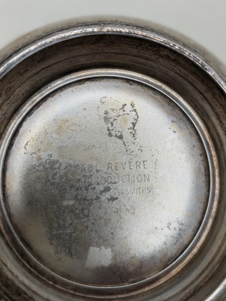 Tigela com pés folheada a prata reprodução vintage Paul Revere  - Imagem 4 de 4
