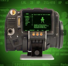 Fallout 3 Pip Boy 3000 Wearabl Functional 1:1 Replica of the Pip-Boy - IN HAND