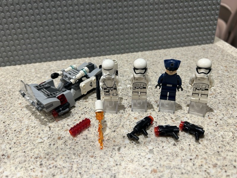 Lego Star Wars Episode 7 75166 First Order Transport Speeder Battle Pack