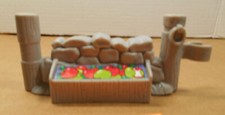 Fisher Price Little People Valla de Piedra Gris Manzanas para Granja Belén Castillo O5