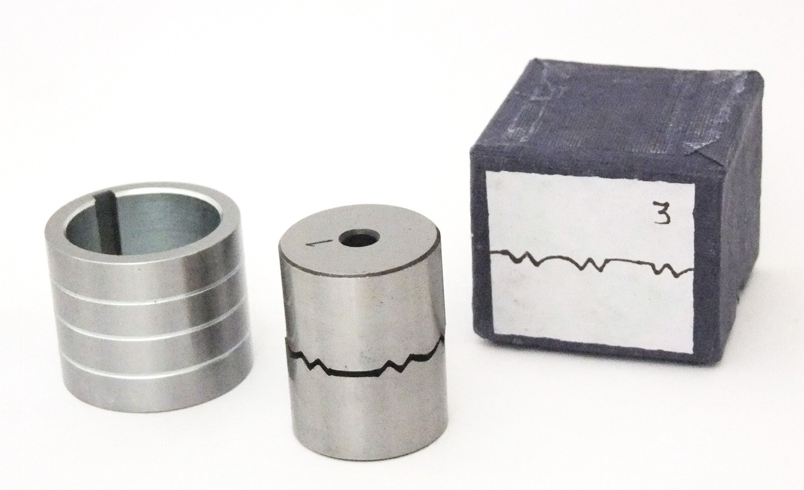 링 및 후프 프레싱 다이 3웨이브는 링 등을 쌓는 데 적합합니다.-Freehip.co.kr