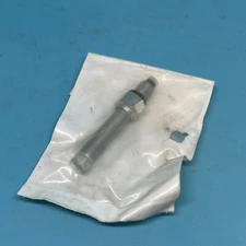 Nos Fp Diesel Detroit Diesel Governor Buffer Screw With Spring 5117952