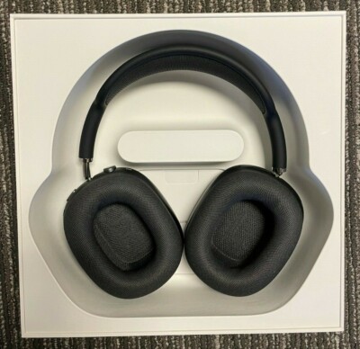 Apple AirPods Max Over Ear Headphones Space Gray MGYH3AM/A Apple AirPods Max Over Ear Headphones Space Gray MGYH3AM/A
