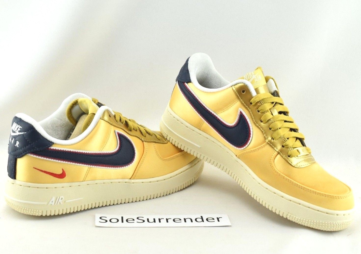 nike nigel sylvester