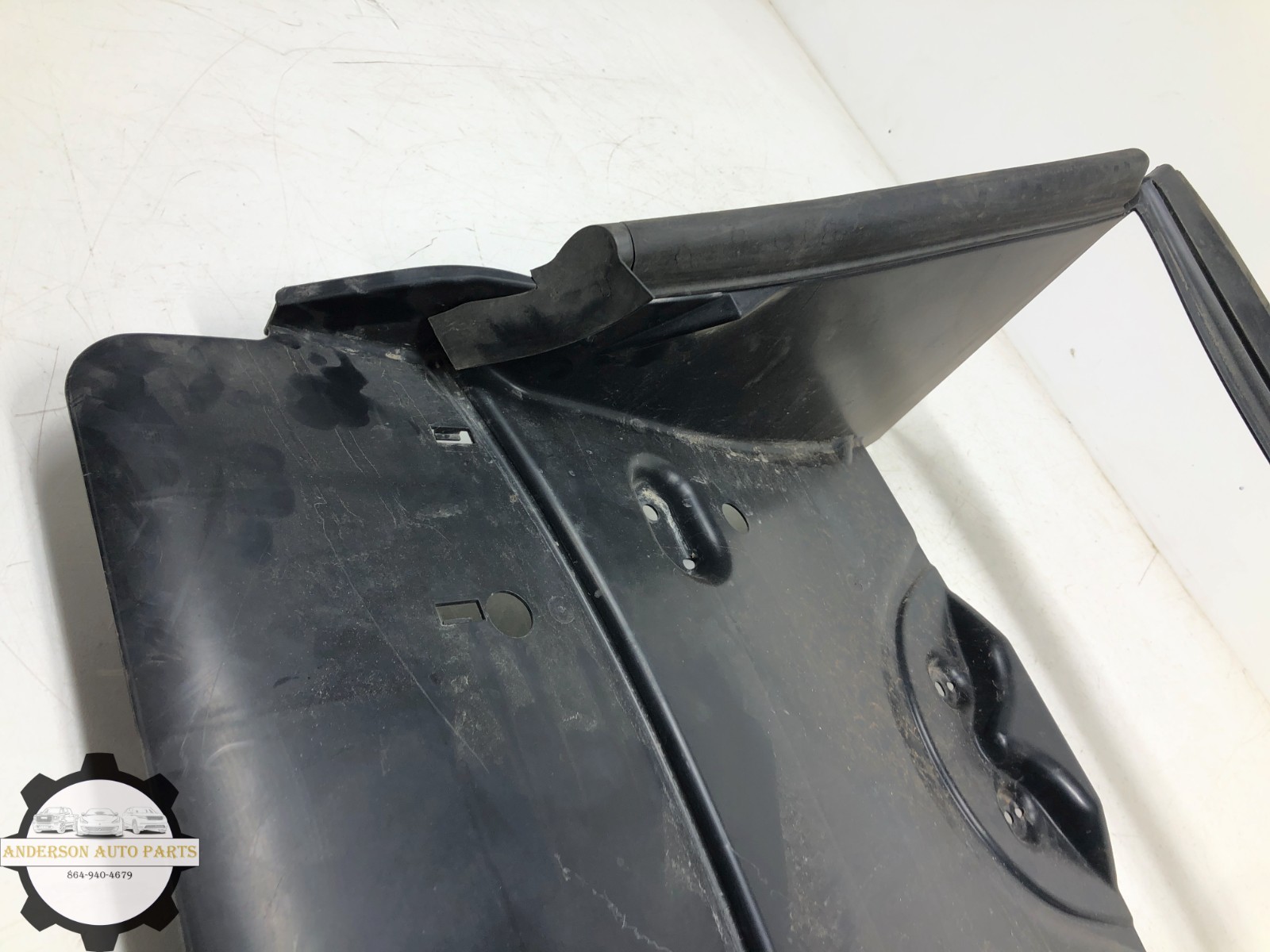 2014-2019 BMW i8 FRONT RADIATOR SUPPORT AIR GUIDE DUCT OEM