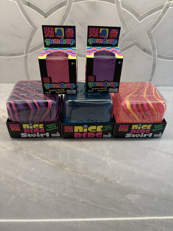 Needoh bundle Swirl Bergs, Gumdrops