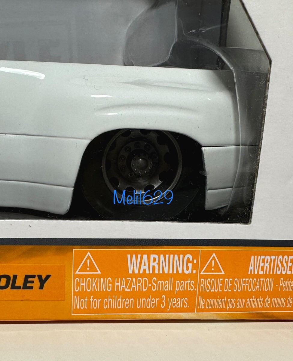 Jada BIGTIME KUSTOMS 1/24 1999 Chevy Silverado Dooley (White