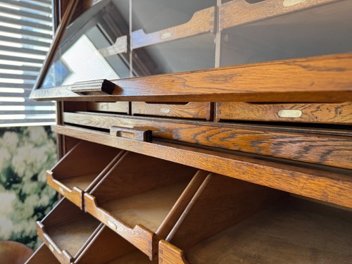 Exceptional 1930s English Oak Vintage Haberdashery Cabinets by Dudley & Co. - Picture 6 of 23