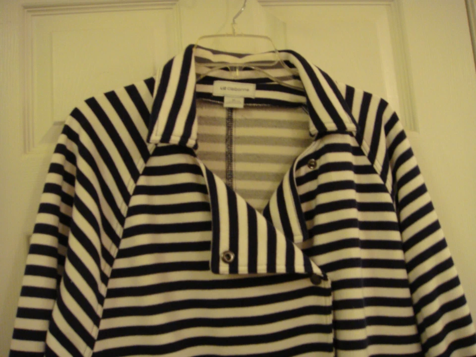 Chaqueta a rayas para mujer LIZ CLAIBORNE azul marino/blanco mangas enrollables náutica talla XL Foto 2 de 4