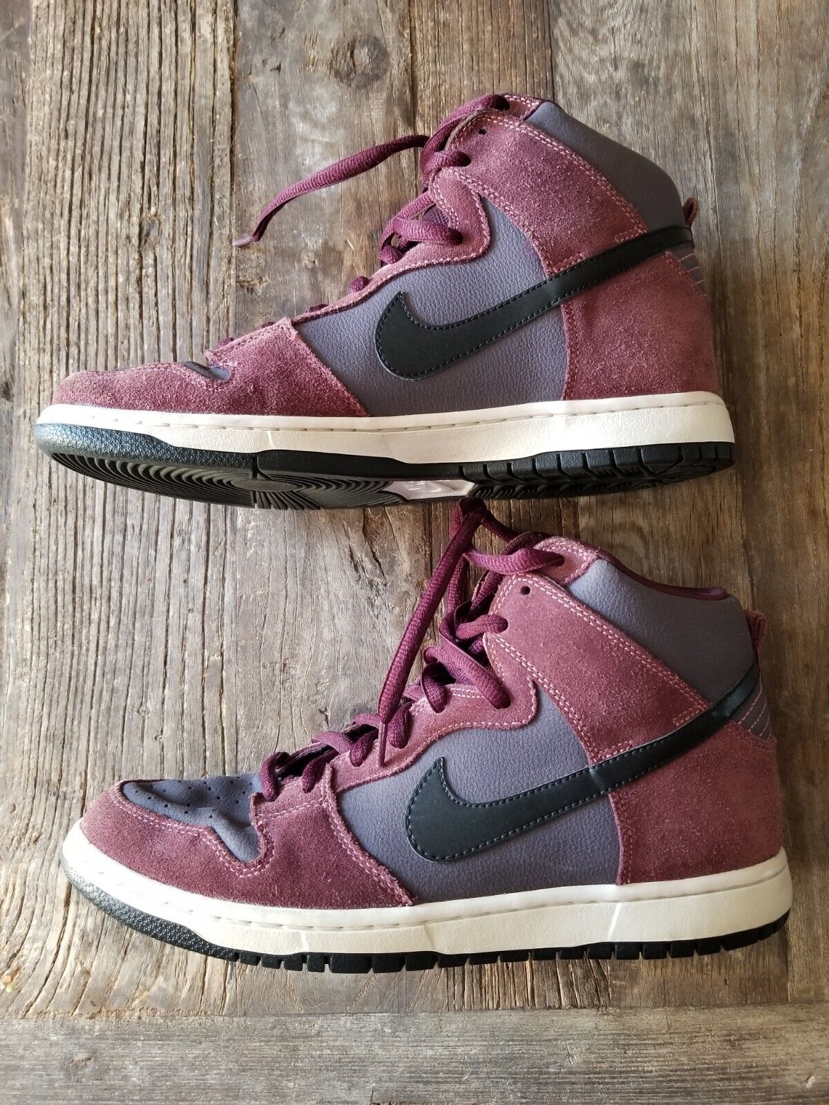 Nike Dunk SB High Deep Burgundy Gridiron Size 10 - image 1