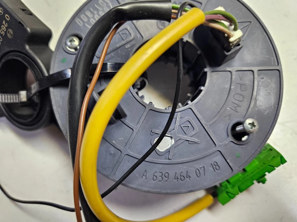 Anillo colector sensor de ángulo de dirección Mercedes Vito Viano A 6394640718 A 6395420718 ♻️ Foto 2 de 3